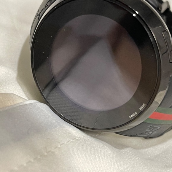 SOLD. Authentic I-GUCCI DIGITAL WATCH - Picture 10 of 15
